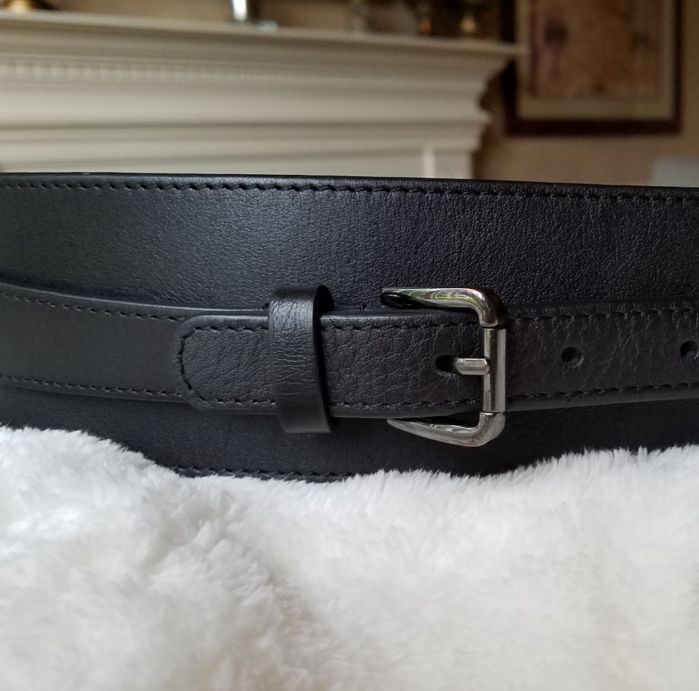 Sold! BCBGMaxAzria black waist belt